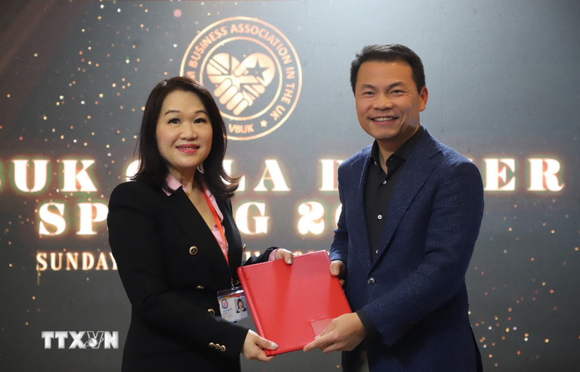 Tăng cường liên kết doanh nghiệp Việt tại các trung tâm châu Âu